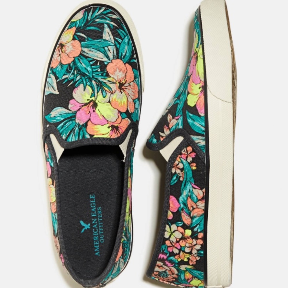 A&E slip ons